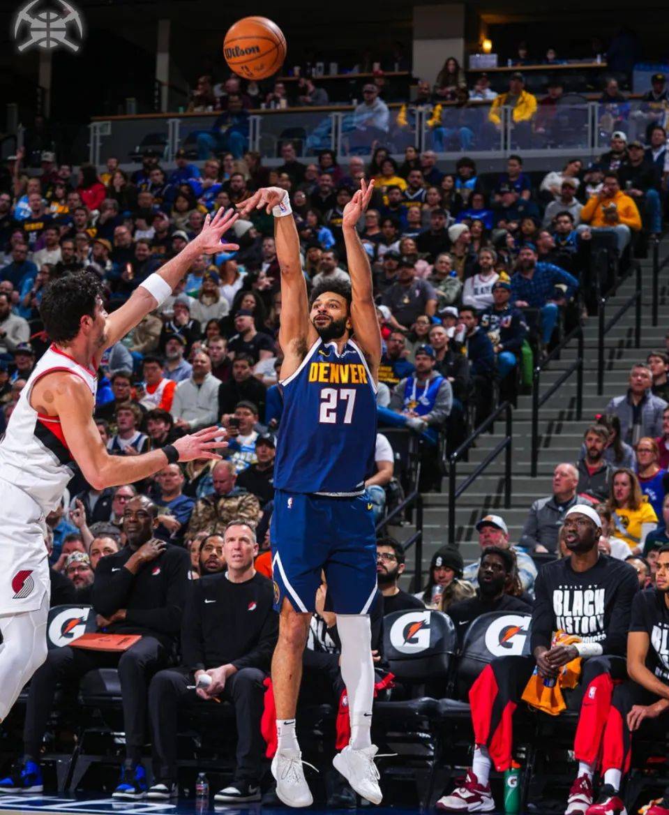 世界网球队爆冷欧洲网球队，穆雷三分雨点燃全场