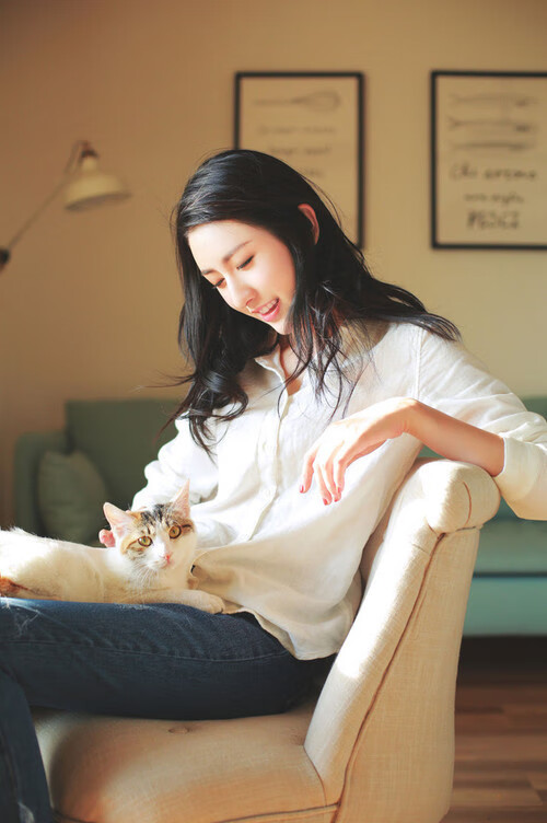 平行时空的竞技诗，雄鹿之巅与德甲战场的交响