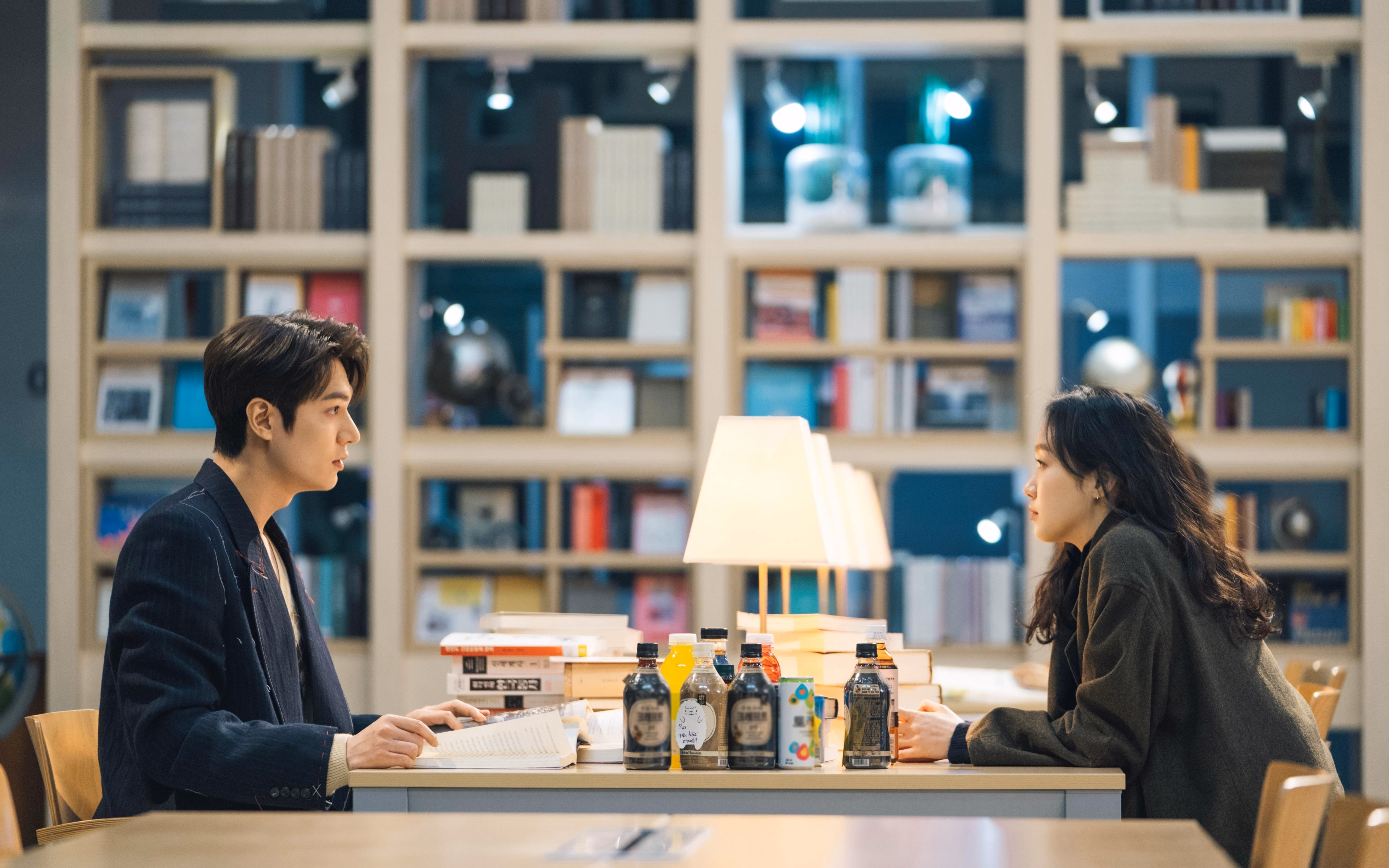 开云体育APP下载-意甲焦点战之夜，莱比锡红牛逆转瑞典引爆欧洲足坛激情