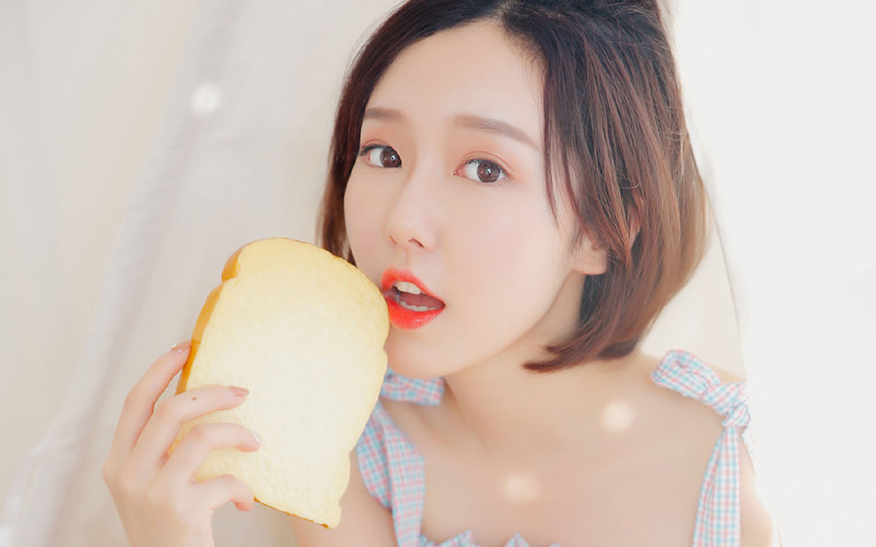 卢卡库的眼泪与泰国的微笑,2026世界杯F组那场改写足球版图的绝杀之夜